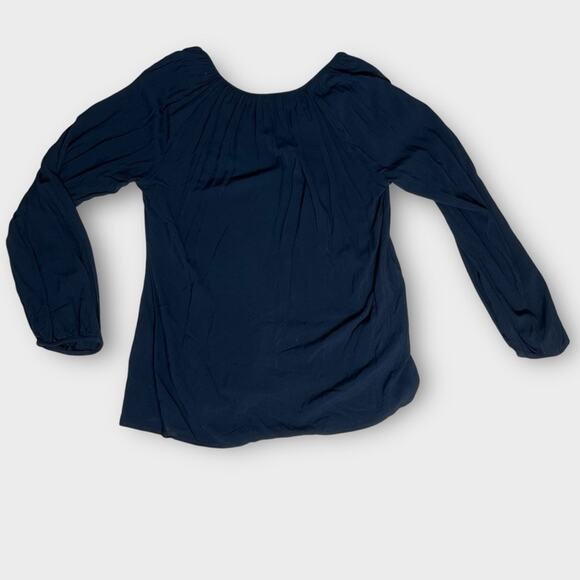 Lilly Pulitzer Black Willa oversized Boho Peasant top
Large - Picture 6 of 9